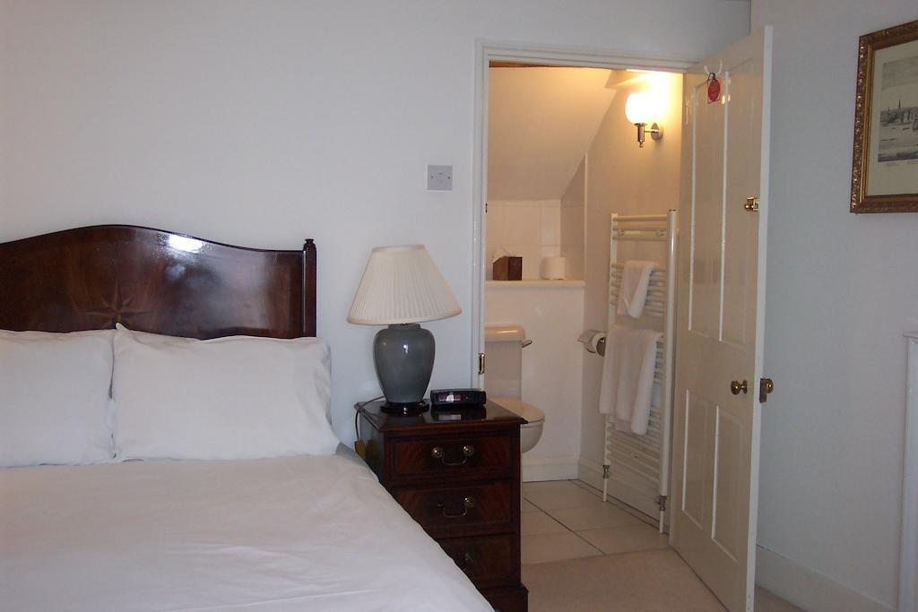 Hotel Rounceval House Chipping Sodbury Esterno foto