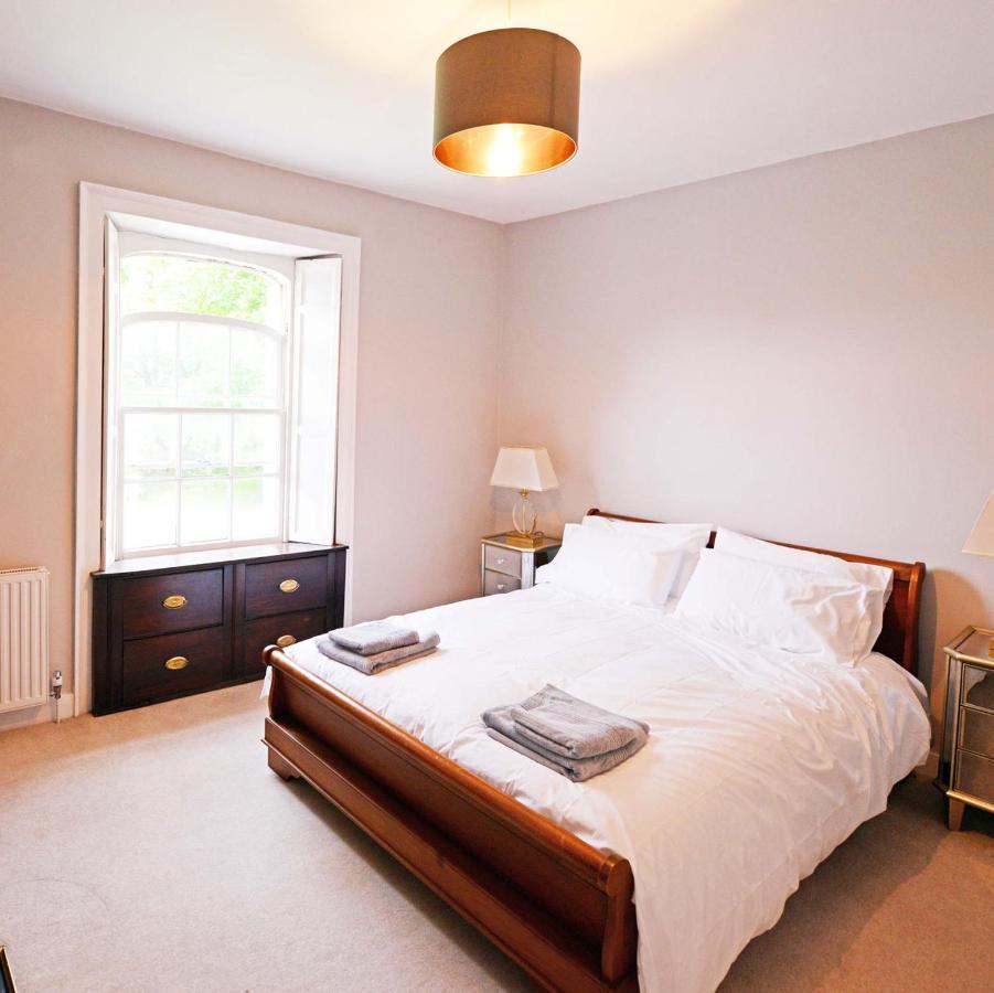 Hotel Rounceval House Chipping Sodbury Esterno foto